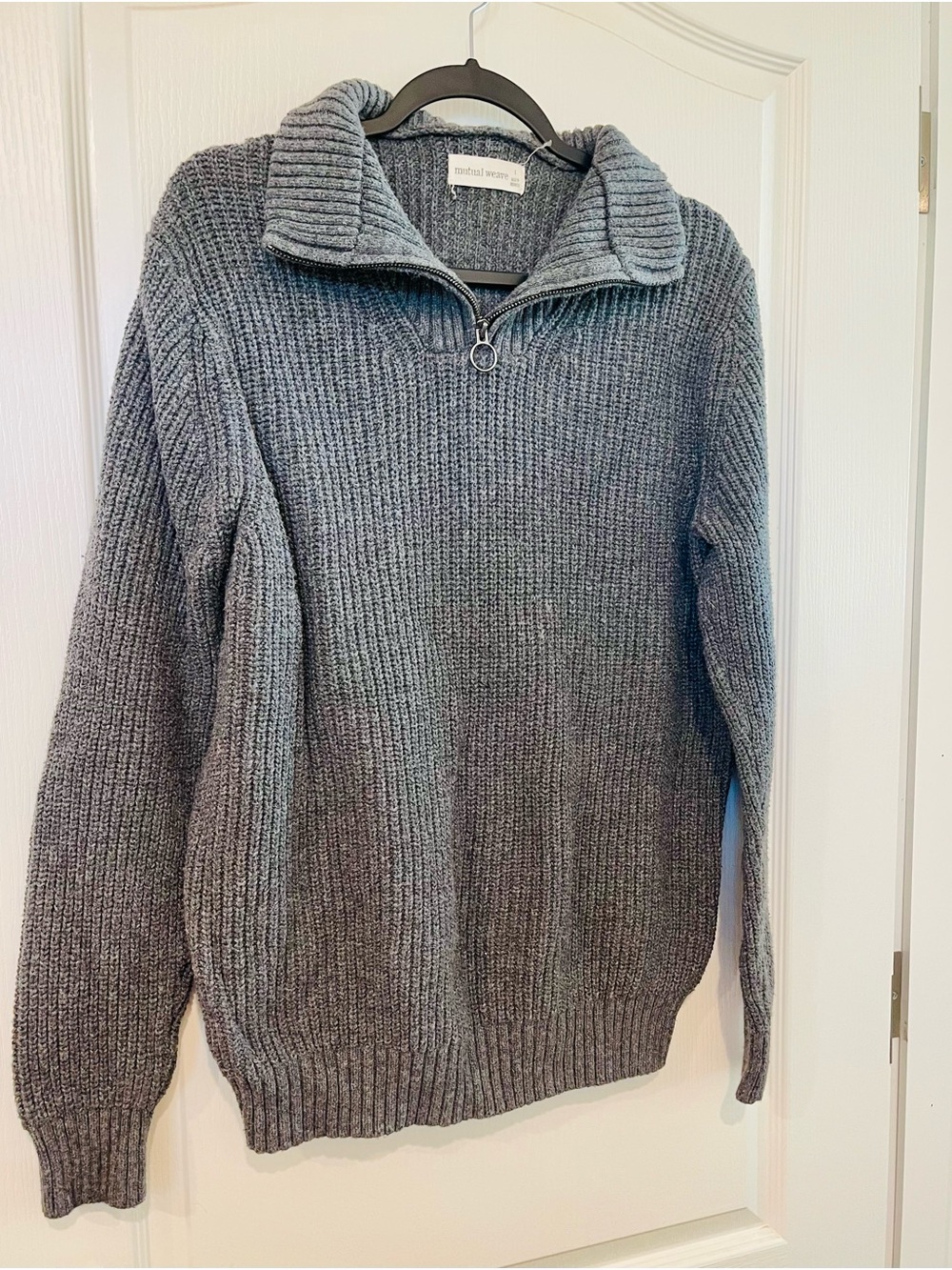 Mutual Weave Men’s Gray Quarter-Zip Knit Sweater